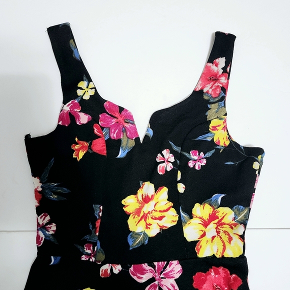 New Planet Gold Floral Dress XS - Picture 3 of 8